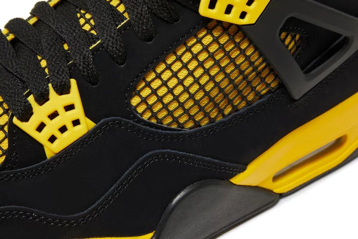 Air Jordan 4 Retro GS 'Thunder' 2023