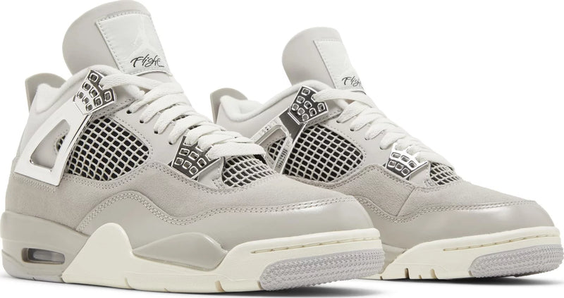 Wmns Air Jordan 4 Retro 'Frozen Moments'