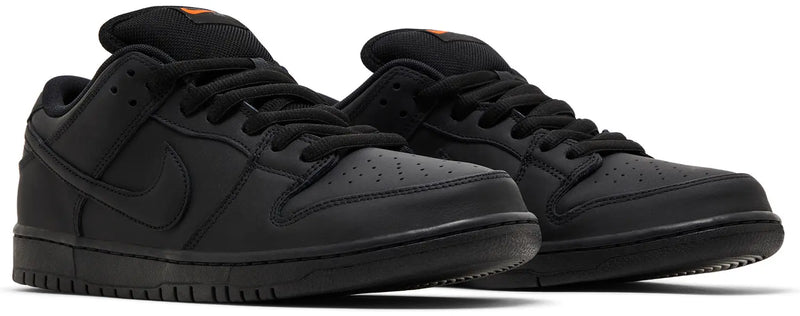 Dunk Low Pro SB 'Triple Black'